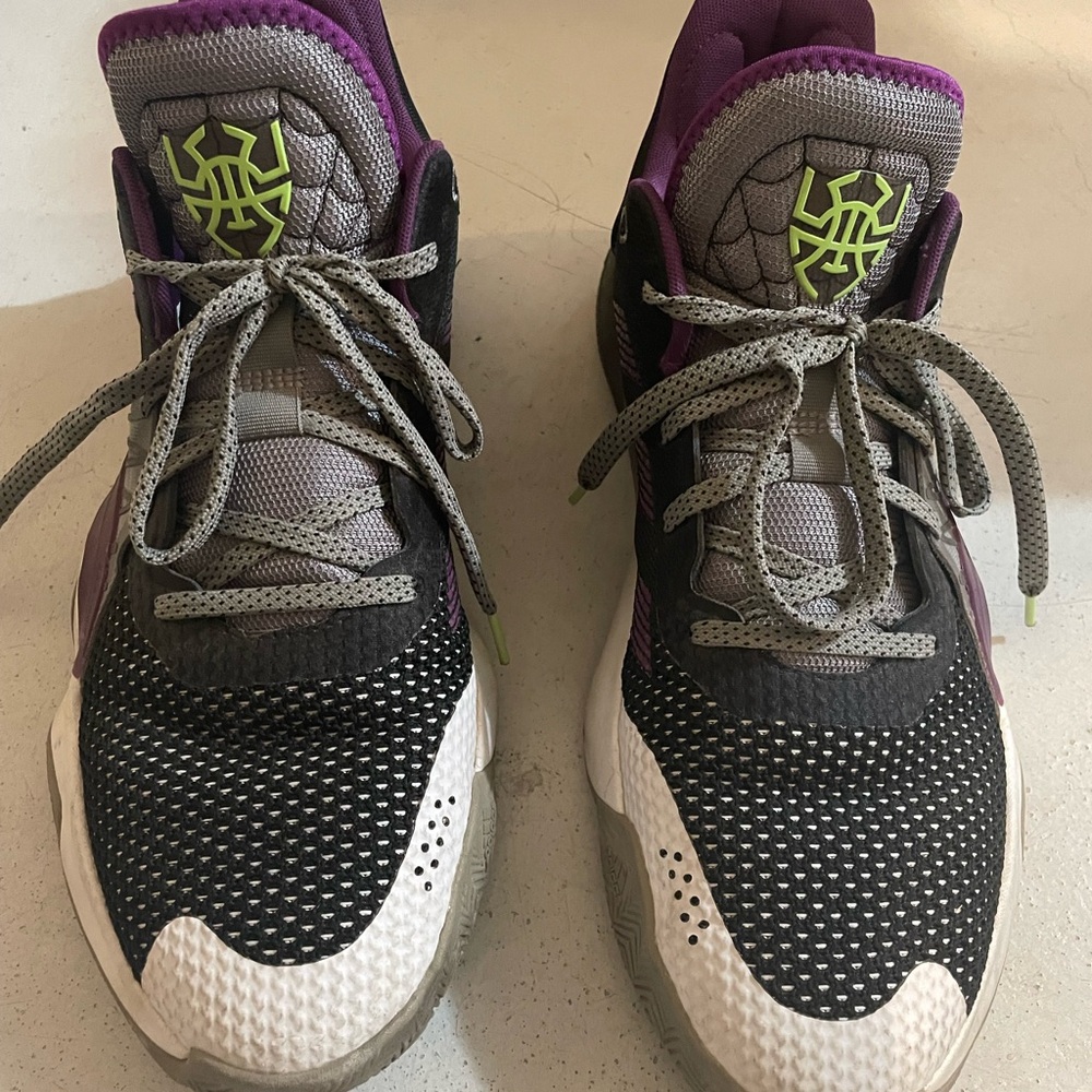 Donovan Mitchell Don Basketball Shoes - Black and Purple